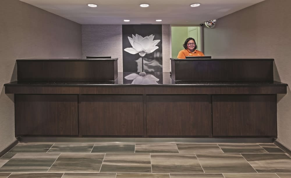 La Quinta Inn by Wyndham San Marcos 2