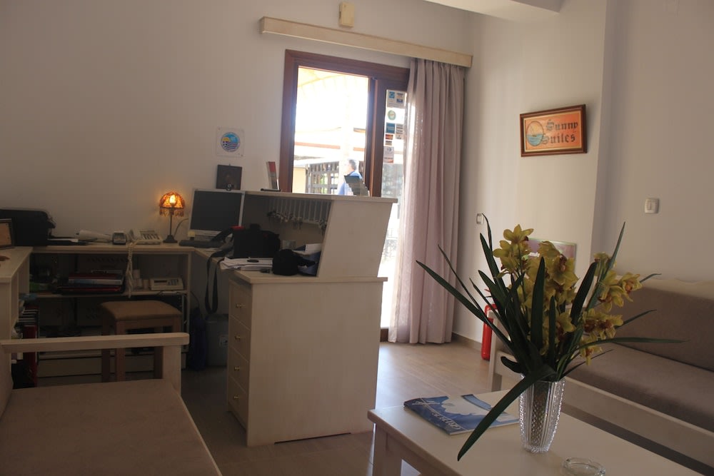 Sunny Suites 2