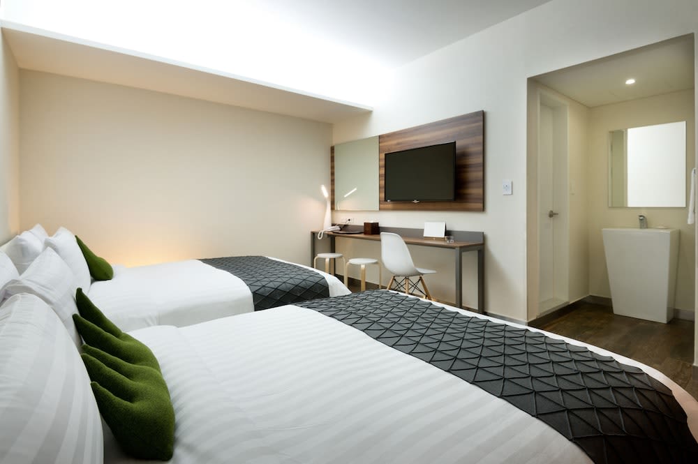 Metro Hotel Myeongdong 5