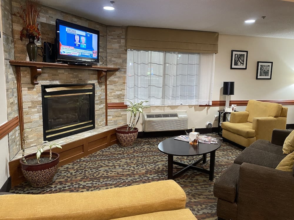 Sleep Inn & Suites Grand Rapids Southeast - Kentwood 2