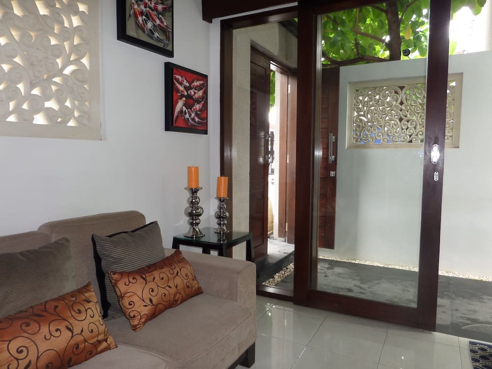 The Pavilion Hotel Kuta 2