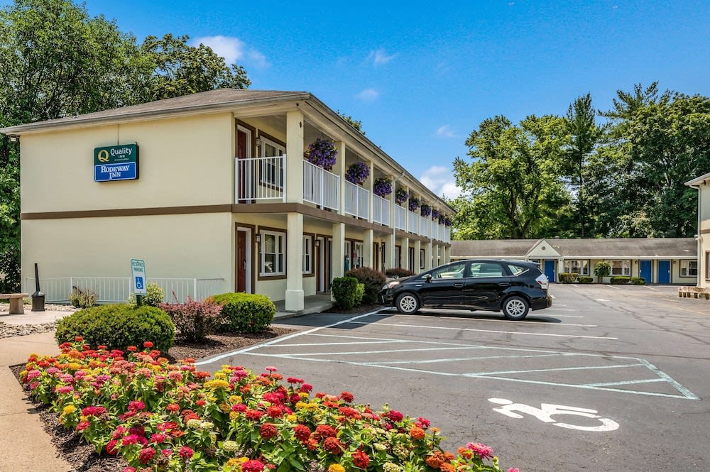 Quality Inn Poughkeepsie 1