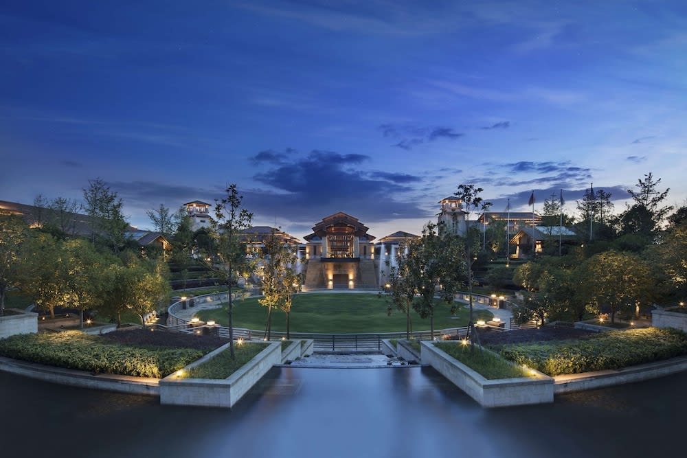 Hilton Wuhan Optics Valley 1