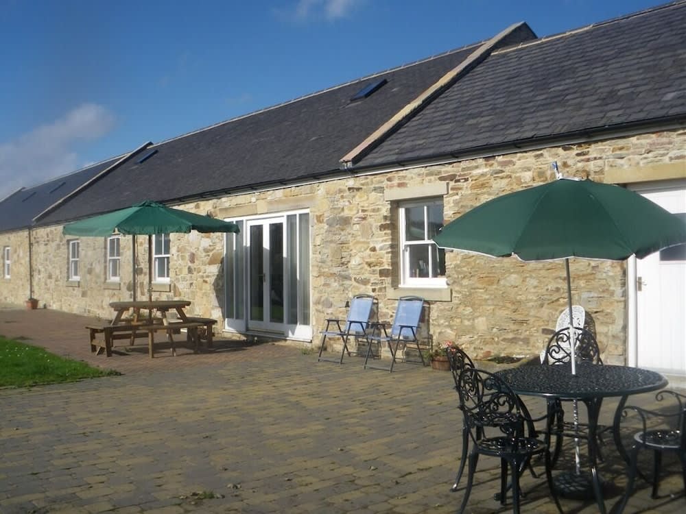 Hamsteels Hall Cottages 1