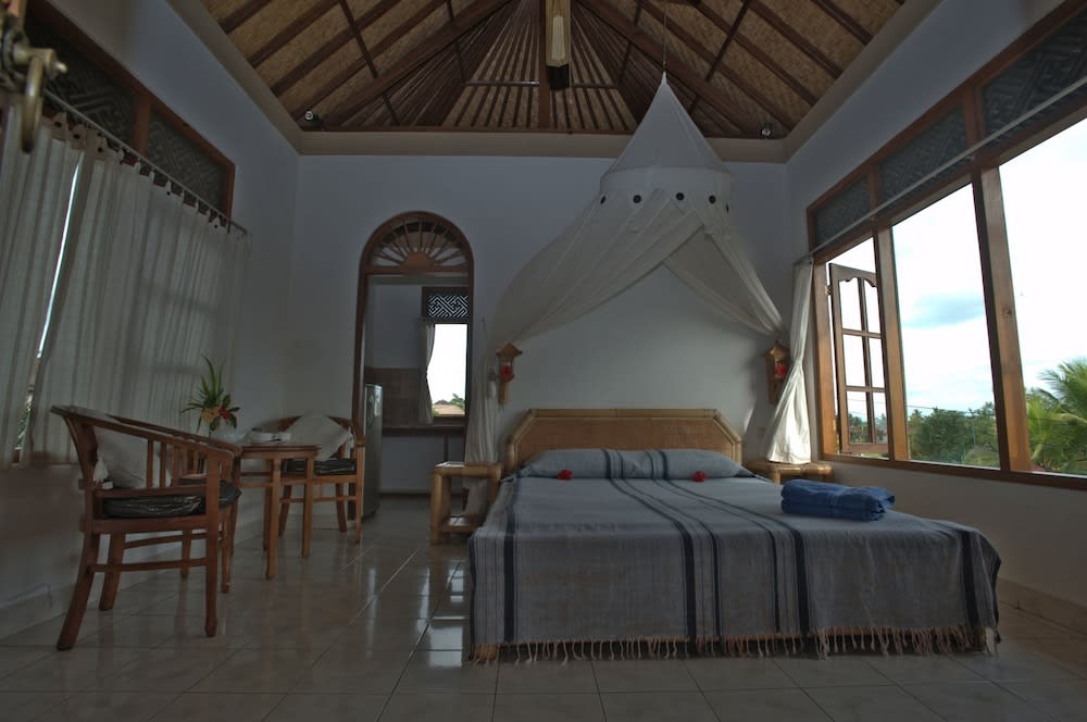 Hibiscus Cottages 2