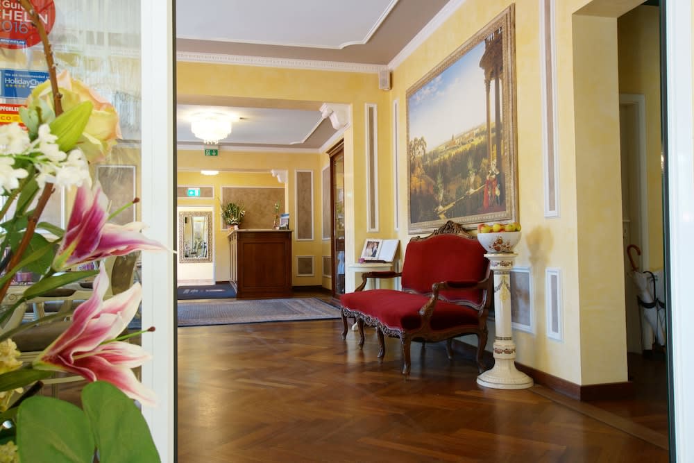Hotel am Luisenplatz 2