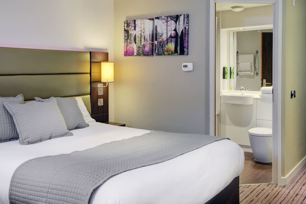 Fortune Huddersfield; Sure Hotel Collection by Best Western 5