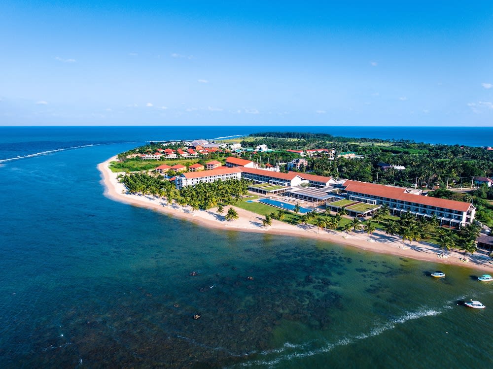 Amaya Beach Passikudah 1