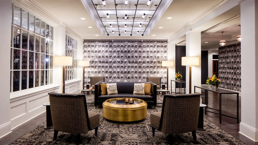 Holiday Inn FRENCH QUARTER-CHATEAU LEMOYNE by IHG 2