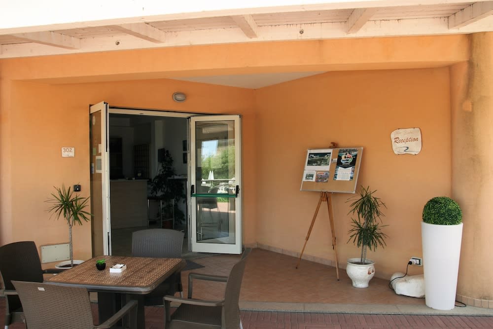 Residence Pietre Bianche ApartHotel 2