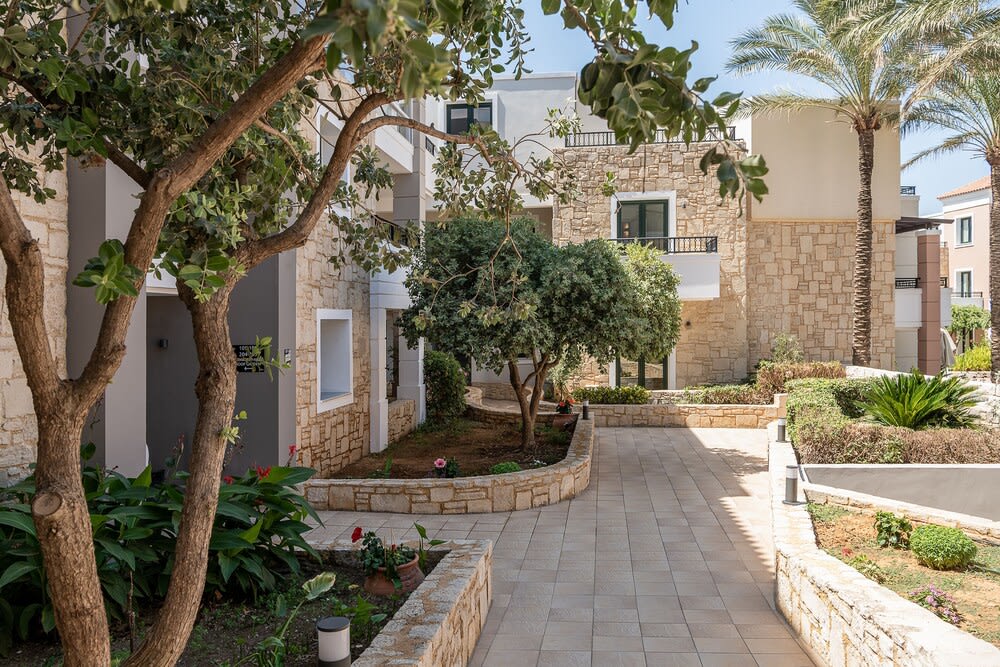 Elia Platanias 2