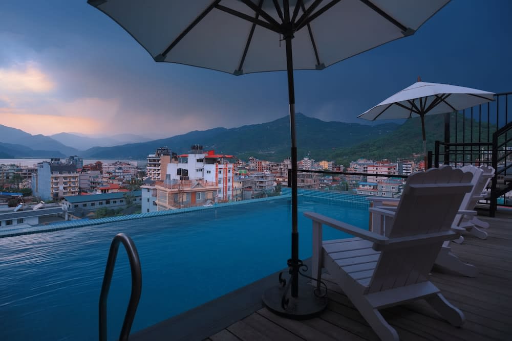 Aabas Pokhara by Barahi Hospitality 1