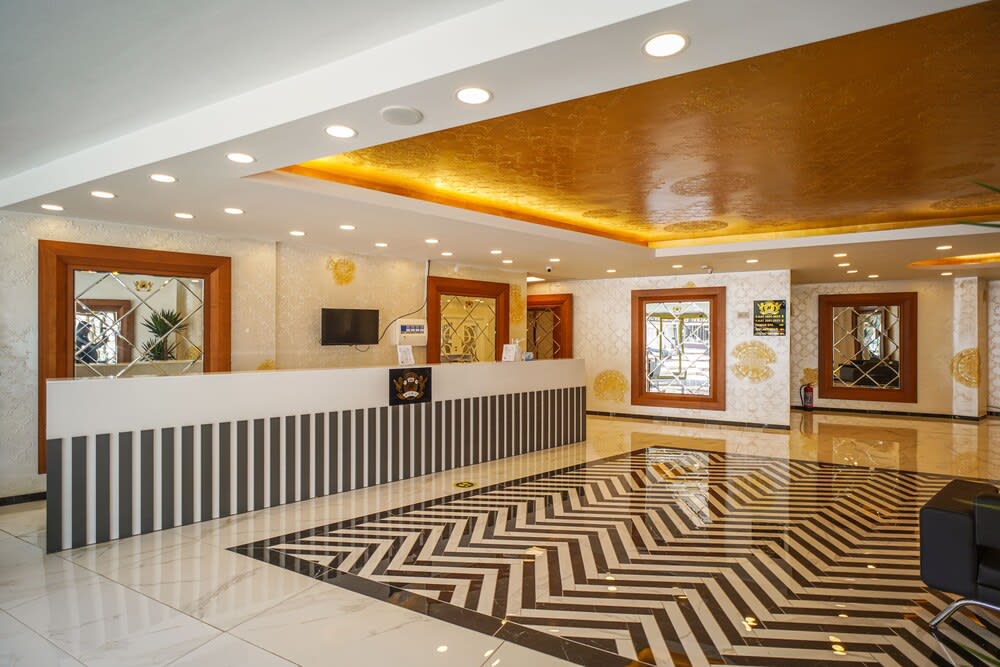 Grand Niki Hotel & Spa 3