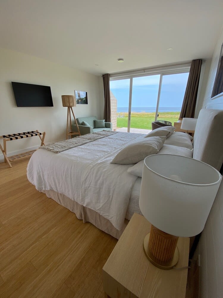 45 Steps - The Culinary Beachside Inn 2