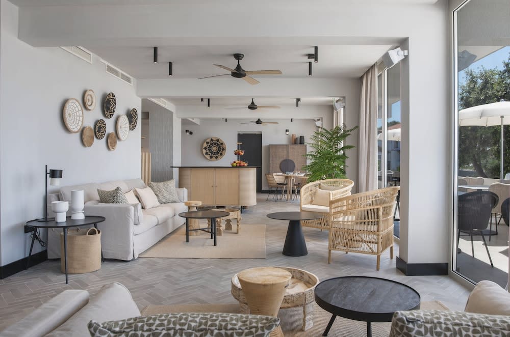 Beach Bay Hvar Hotel 2