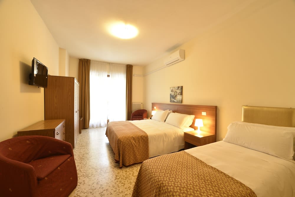 Hotel Diano Marina Mhotelsgroup 4