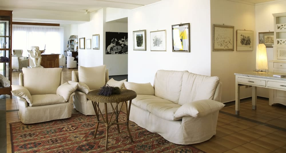 Hotel Emilia 2