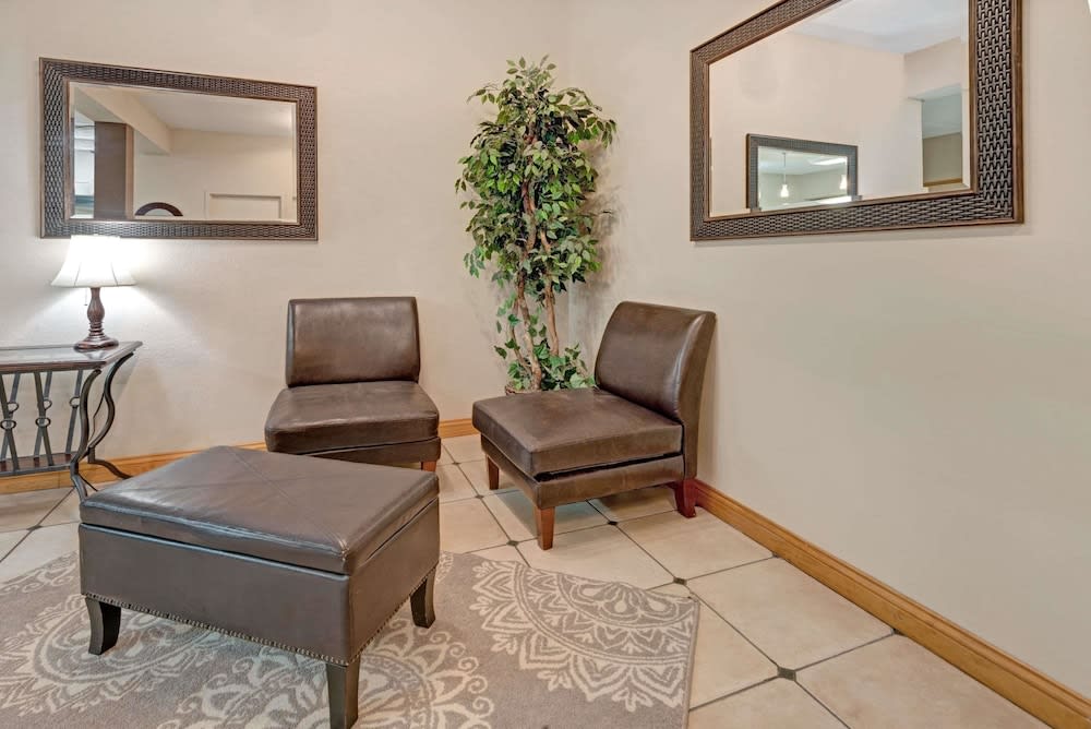 Quality Inn South 2
