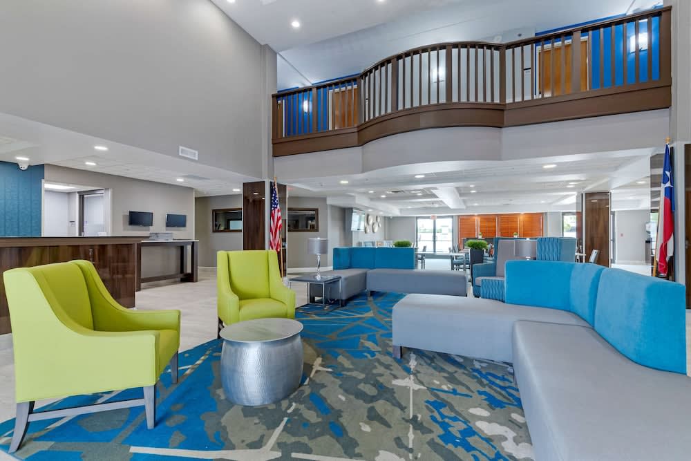 Best Western Plus McAllen Airport Hotel 2