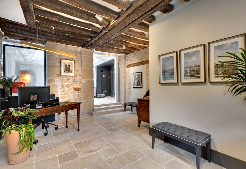 Les Rives de Notre-Dame 1