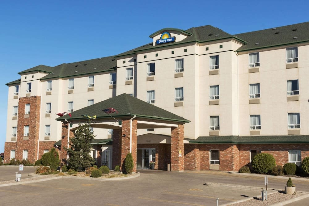 Days Inn by Wyndham Saskatoon 1