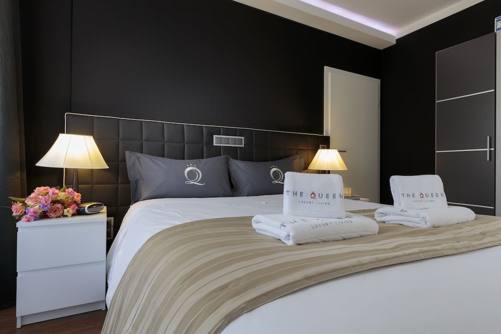The Queen Luxury Apartments - Villa Medici 1