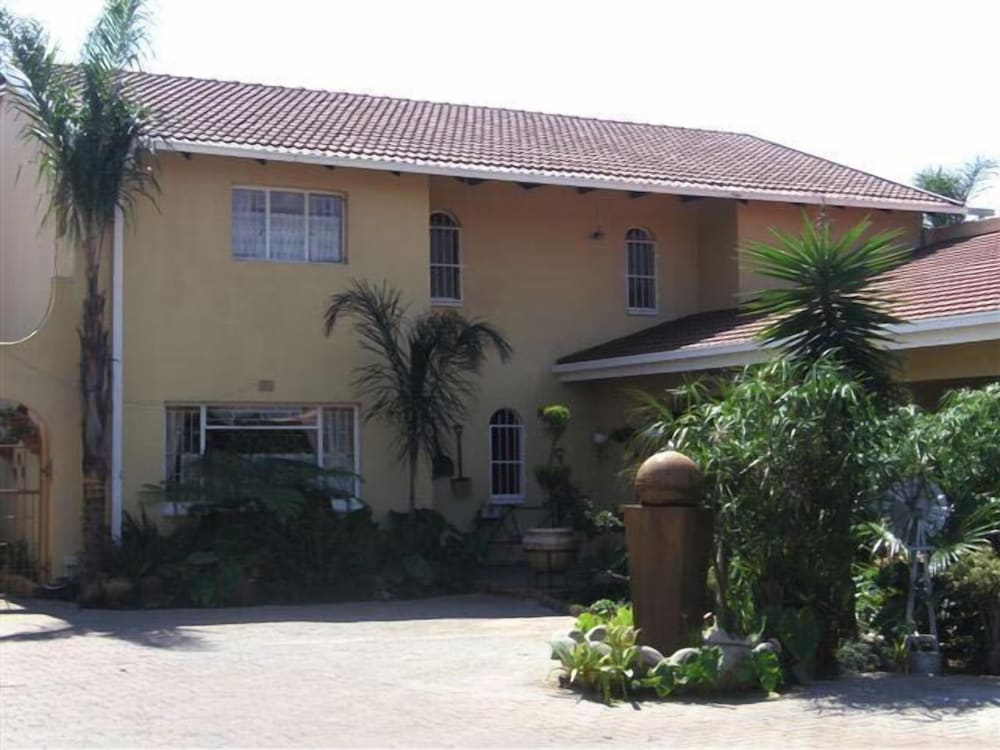 Kalahari Guest House 1