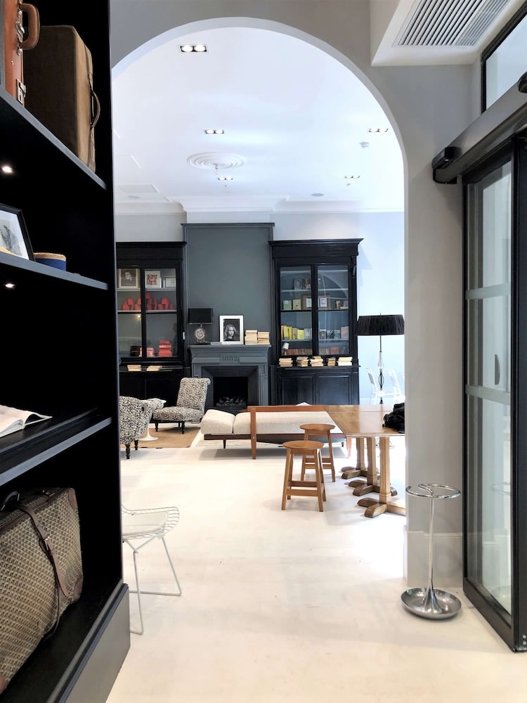 Hotel De Verdun 1882, BW Signature Collection 2