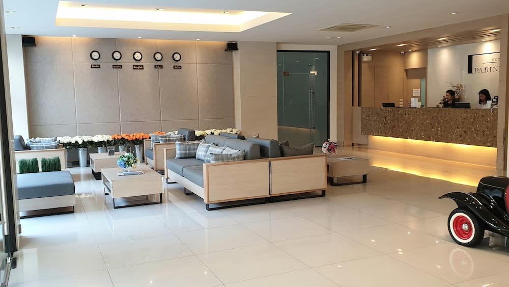 Parinda Hotel 2
