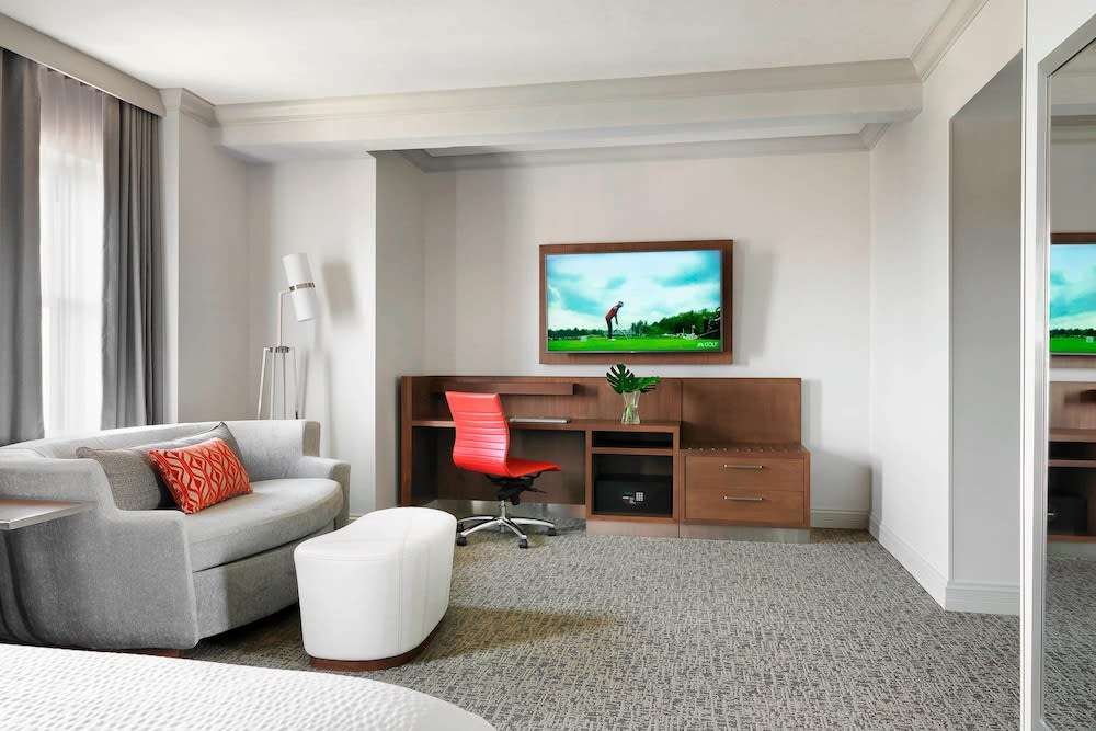 Courtyard St. Louis Downtown/Convention Center 5