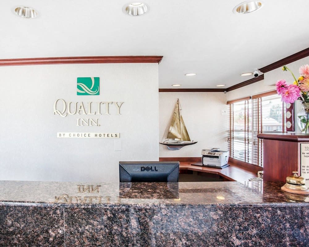 Quality Inn Port Angeles - near Olympic National Park 2