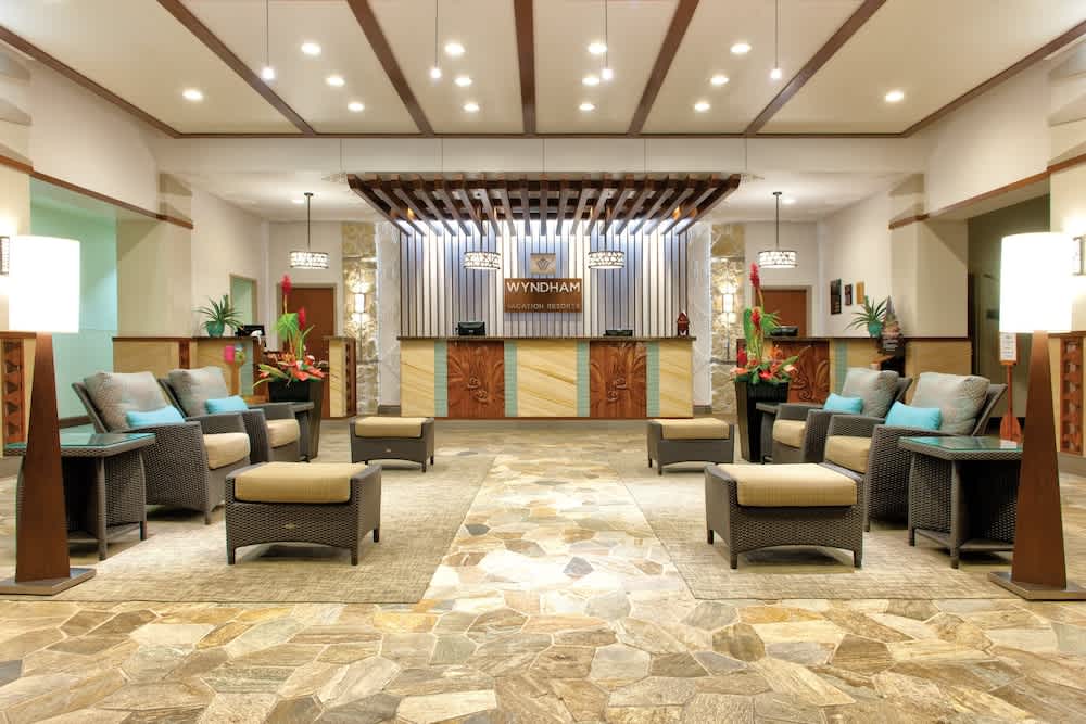 Club Wyndham at Waikiki Beach Walk 2