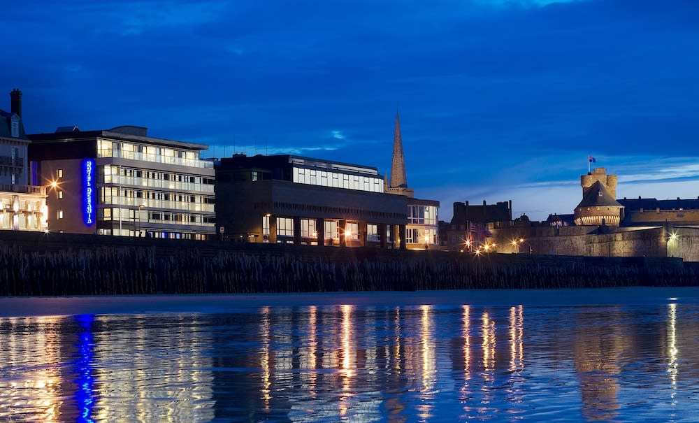 Oceania Saint Malo 1