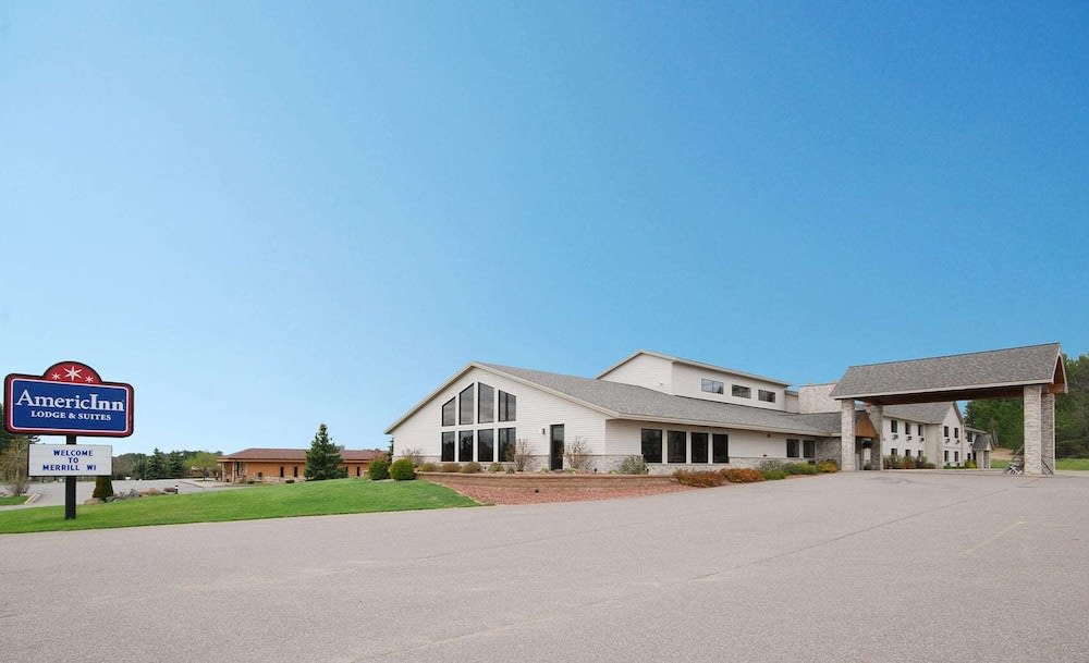AmericInn by Wyndham Merrill 1