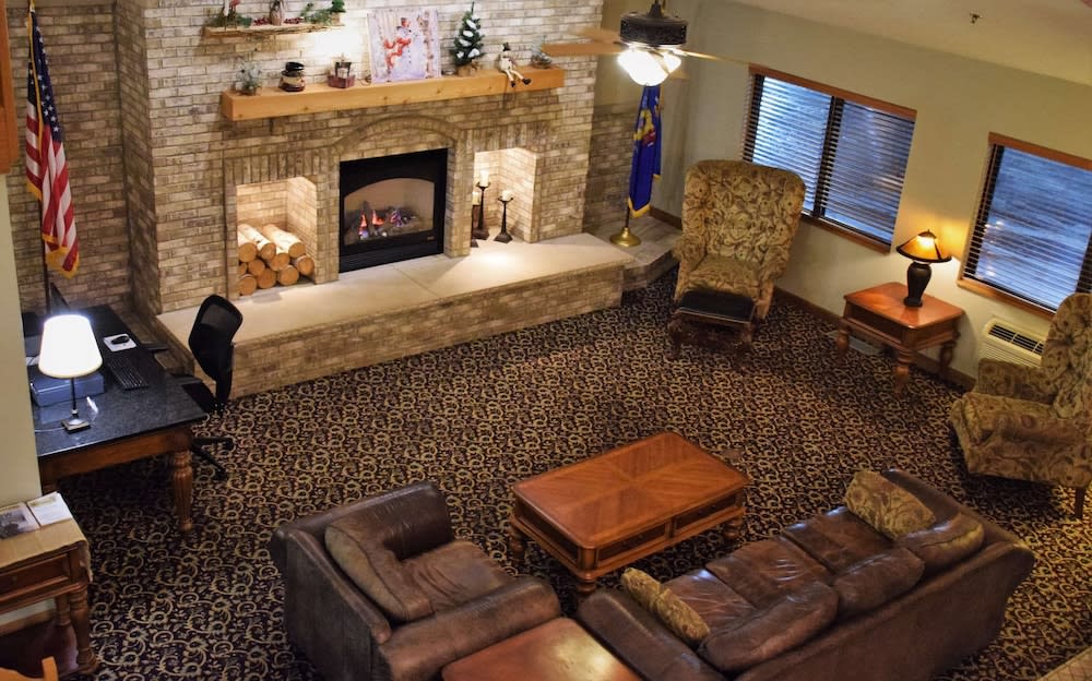 AmericInn by Wyndham Merrill 4