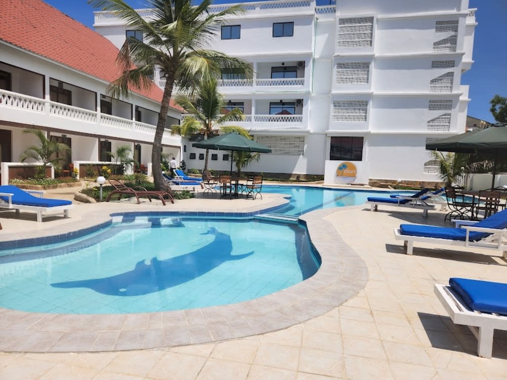 The Safiya Hotel, Diani Beach, "Formely Diani Palm Resort" 1