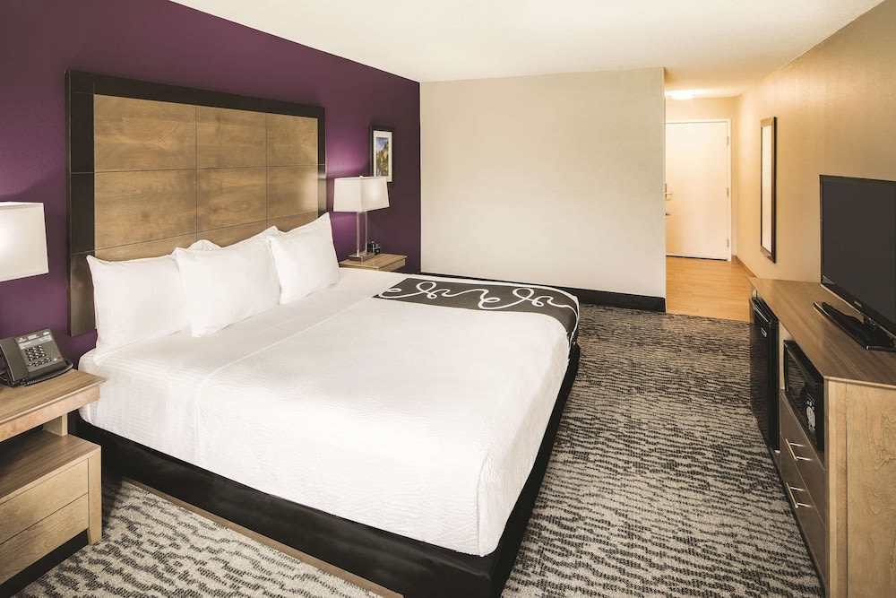 La Quinta by Wyndham Milledgeville 1