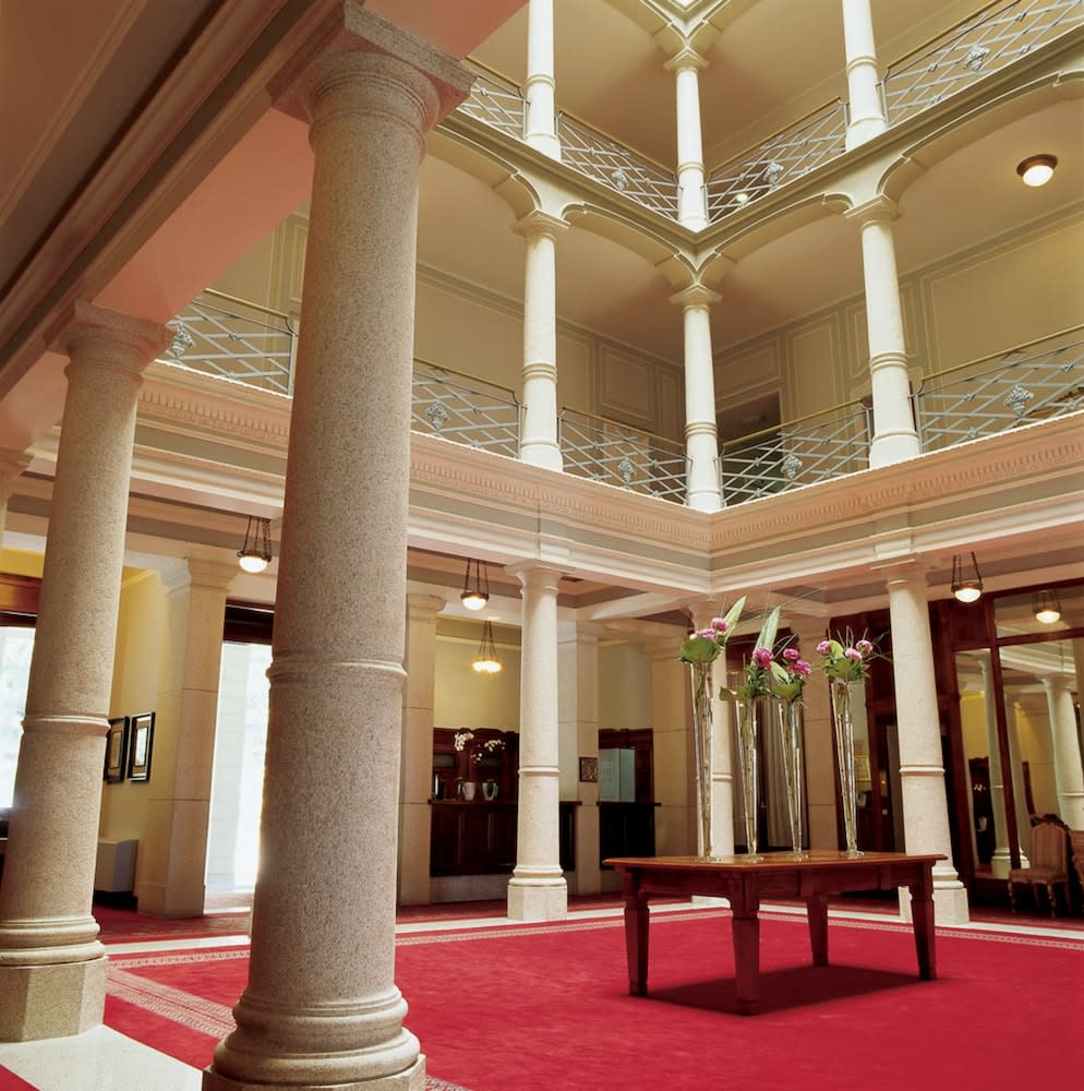 Grand Hotel Majestic 2