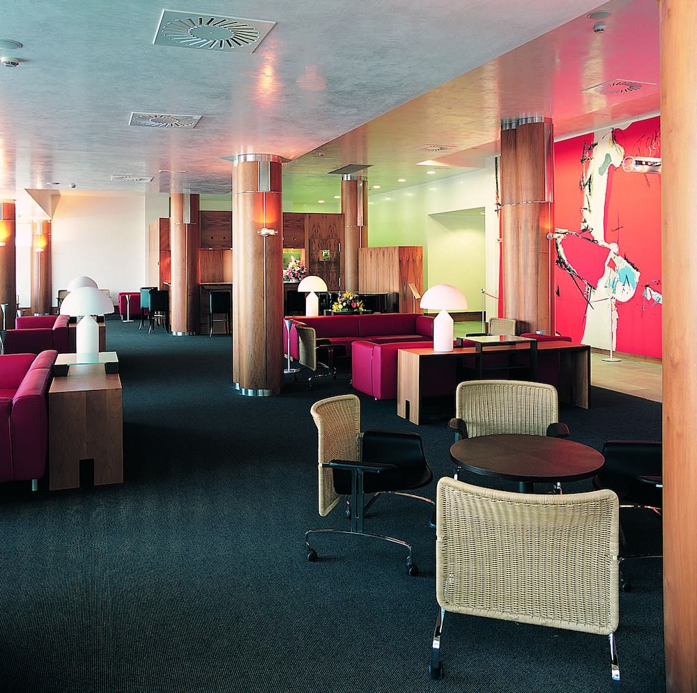 Gran Hotel Lakua 1