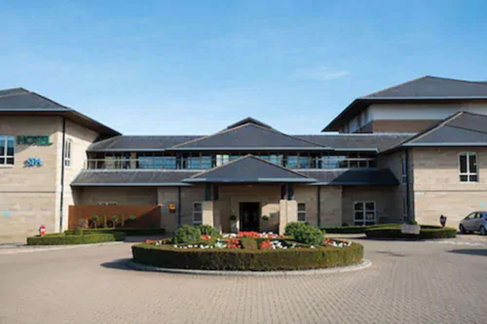 Thorpe Park Hotel and Spa 1