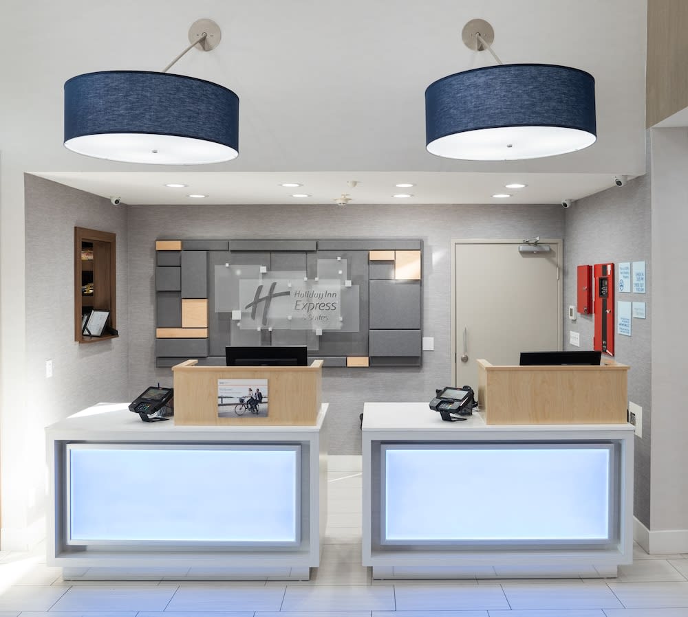 Holiday Inn Express & Suites LAKE FOREST - IRVINE EAST by IHG 2