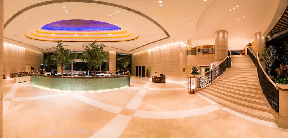 Harbour Plaza Metropolis 2