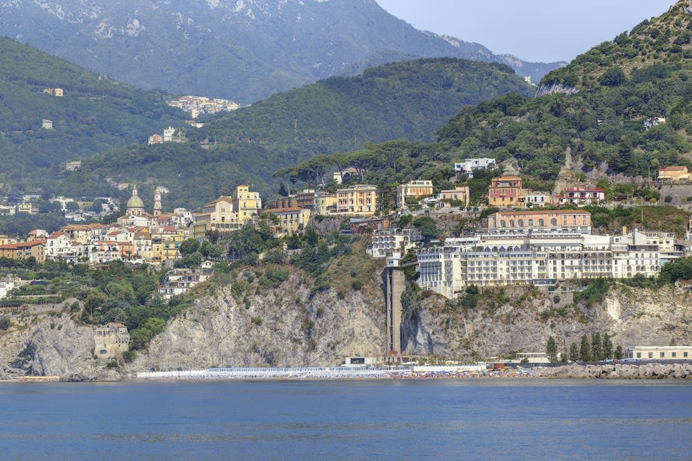 Lloyd's Baia Hotel 1