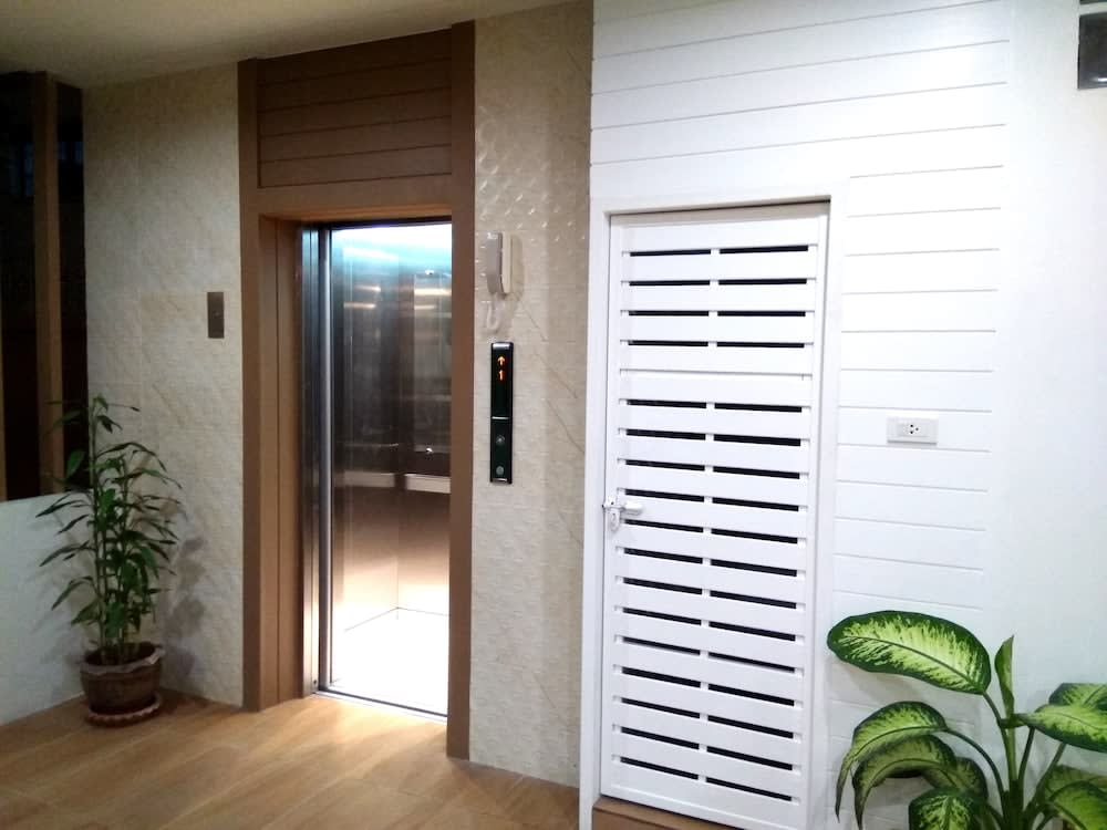 The Greenery Hotel 2