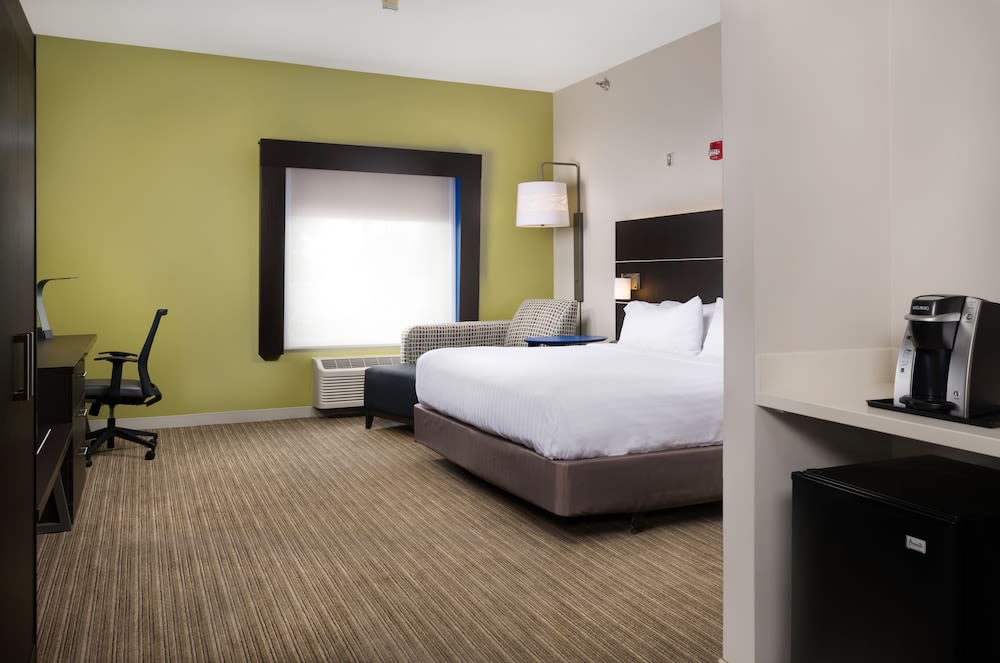 Holiday Inn Express & Suites INDEPENDENCE-KANSAS CITY by IHG 2