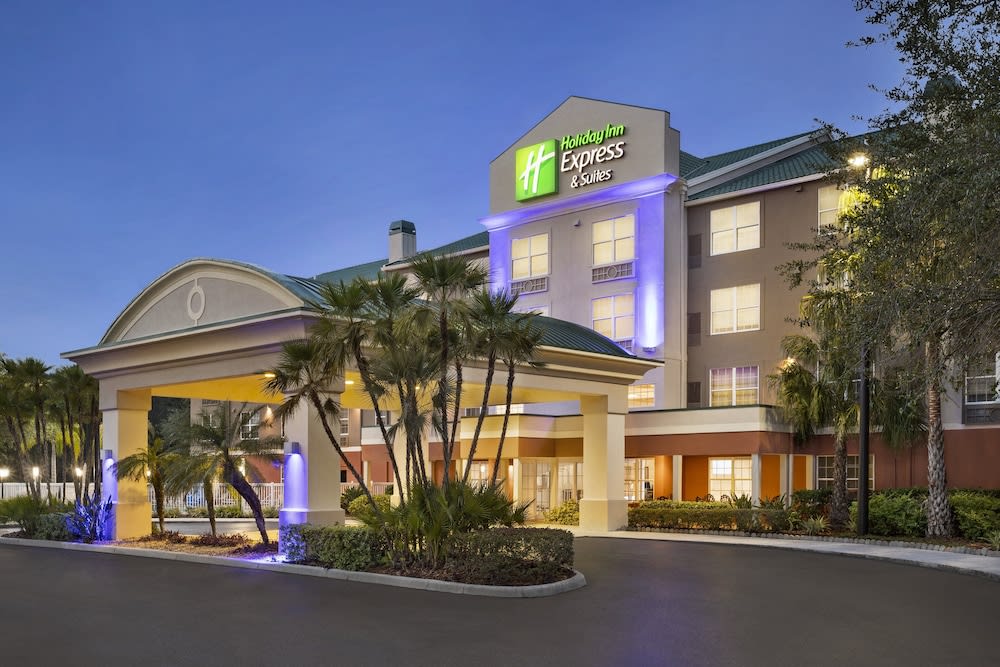 Holiday Inn Express & Suites SARASOTA EAST - I-75 by IHG 1