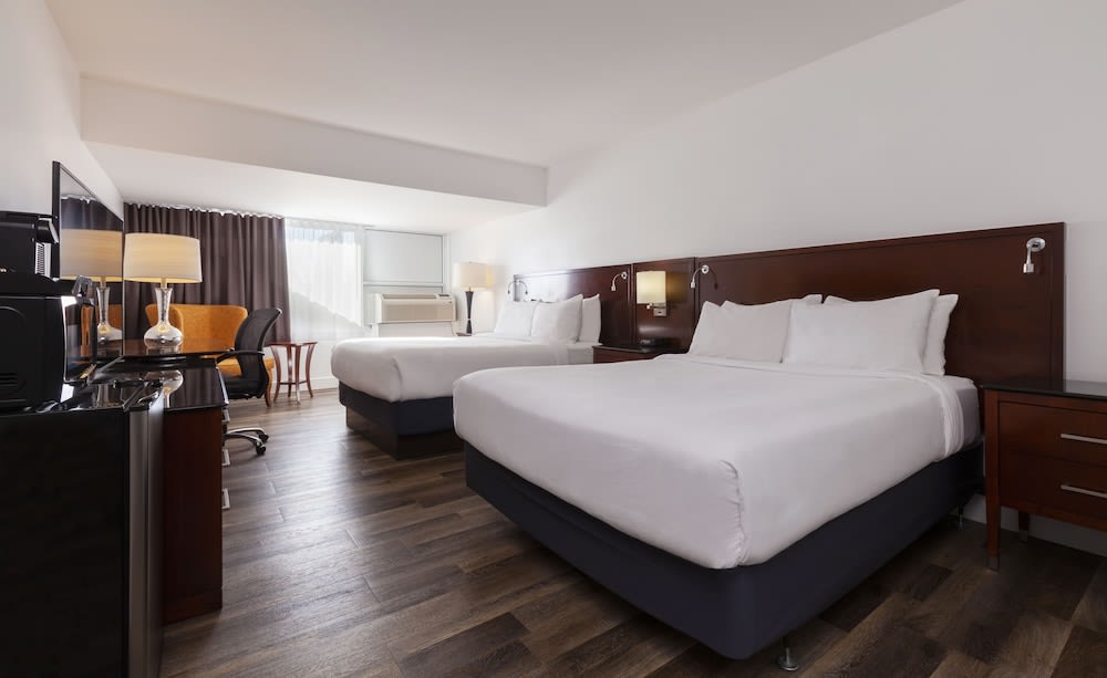 Strata Hotel 1