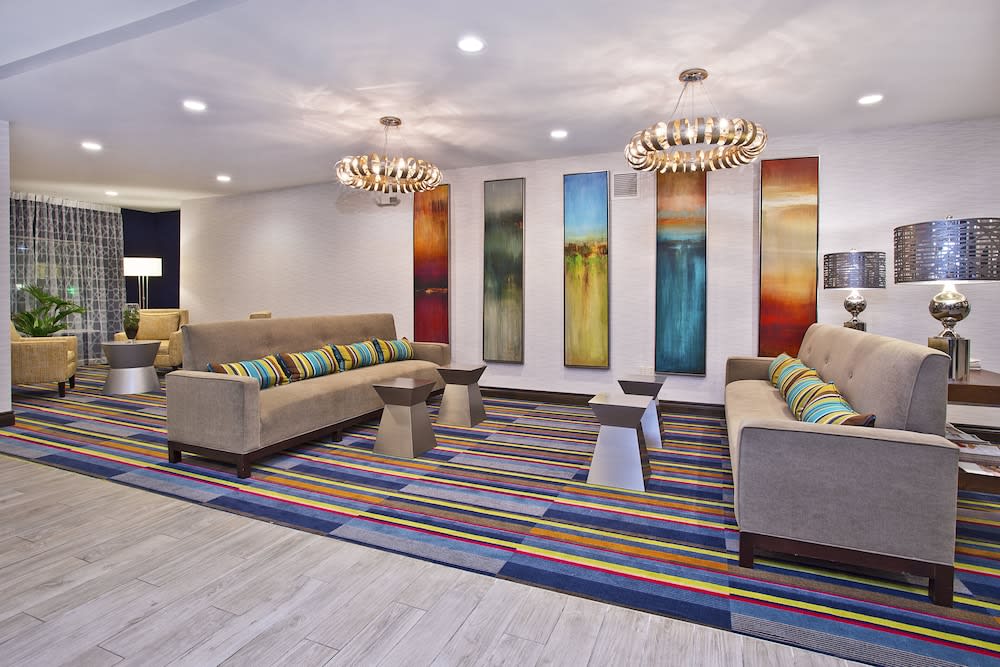 Holiday Inn Express & Suites ANN ARBOR WEST by IHG 1