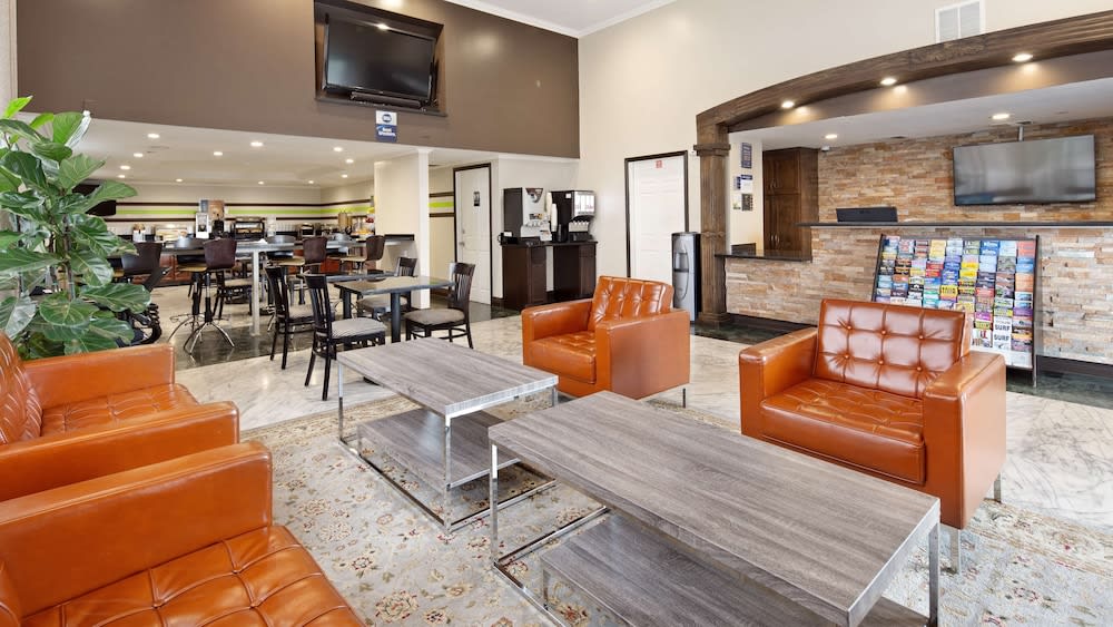 Best Western Pasadena Royale Inn & Suites 2