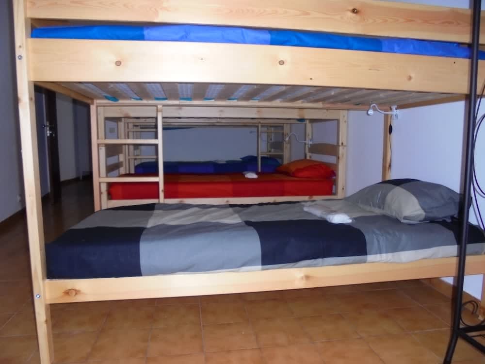 Lagos City Center Guest House & Hostel 5